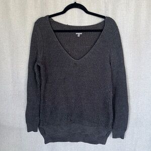 Charlotte Russe Charcoal Gray Oversized Ribbed V-Neck Sweater Size M